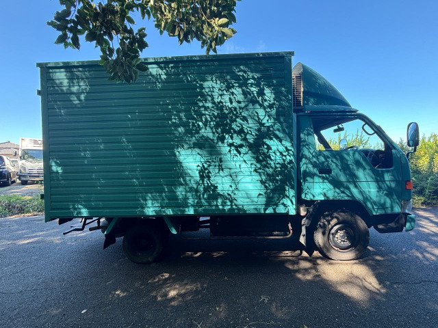 Toyota Toyoace 4