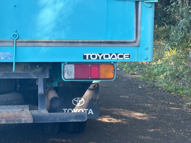 Toyota Toyoace 9