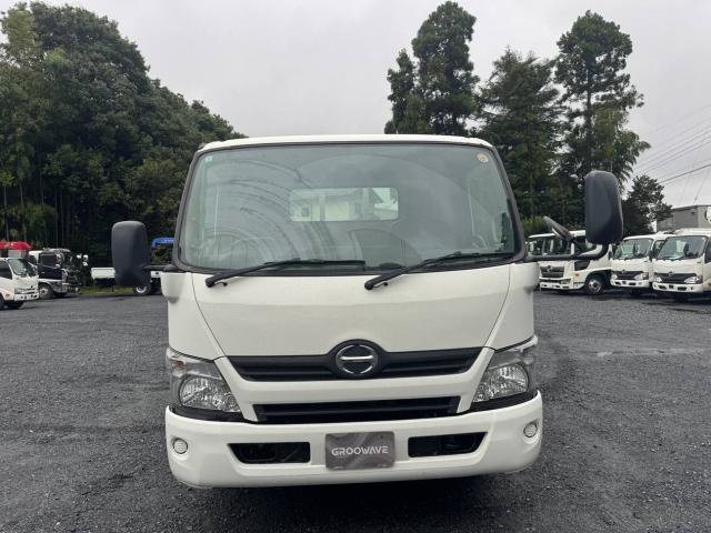 Hino Dutro 7