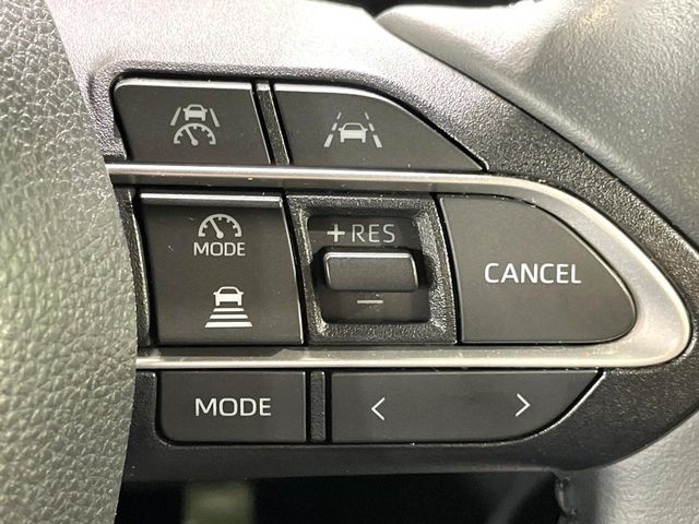 Toyota Noah 6