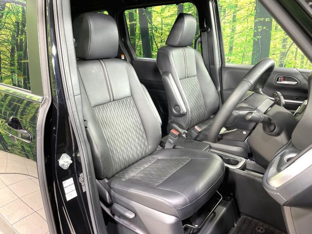Toyota Noah 8