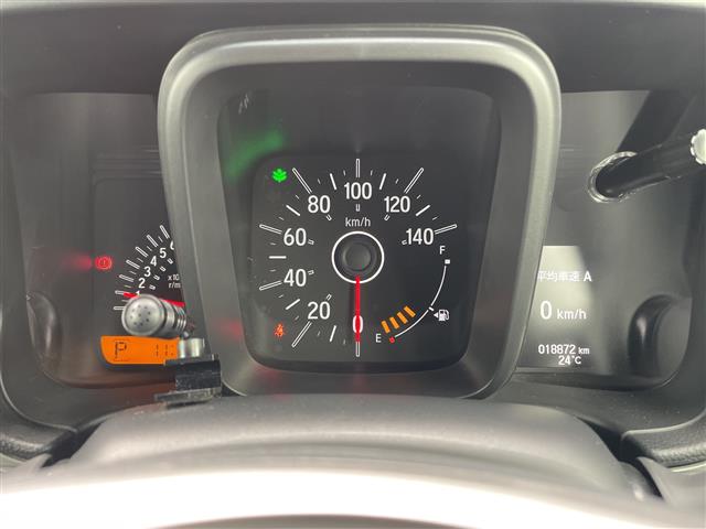 Honda N-VAN 8