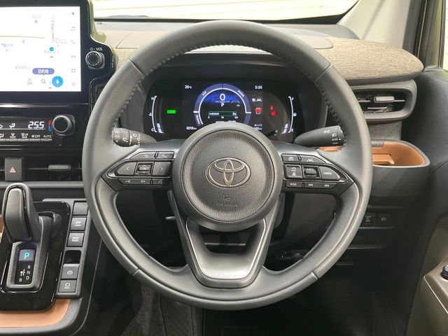 Toyota Sienta 12