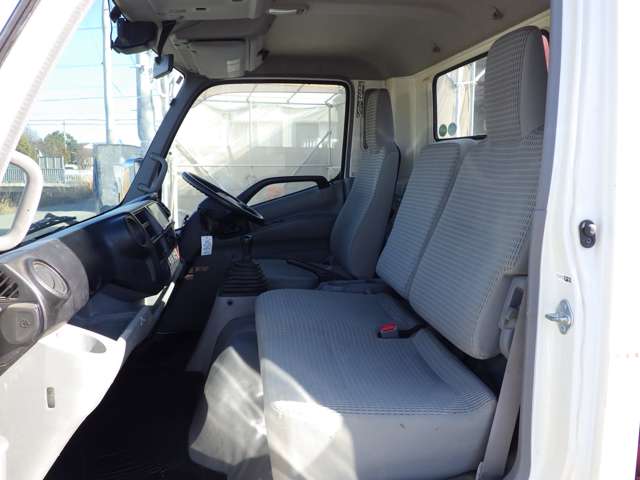 Toyota Toyoace 11
