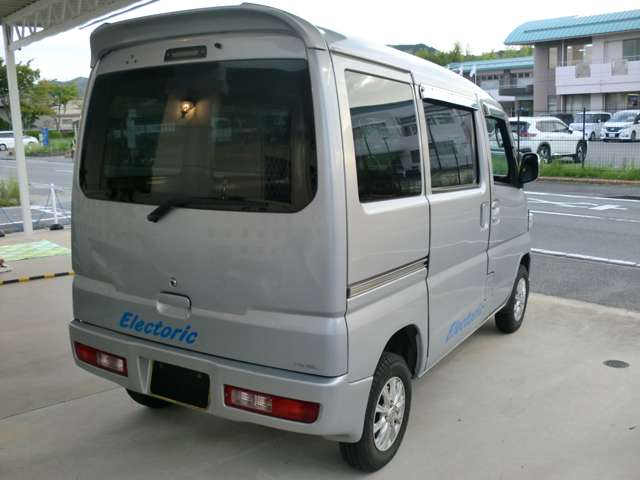 Mitsubishi Minicab MiEV 6
