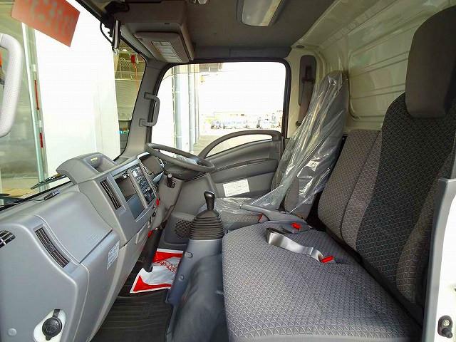 Isuzu Elf 9