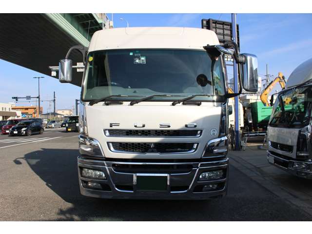 Mitsubishi Fuso Super Great 2