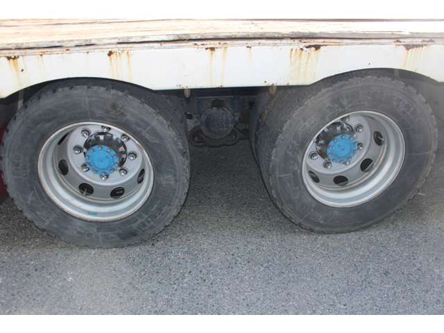 Mitsubishi Fuso Super Great 7