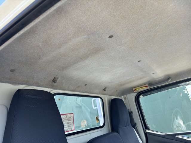 Mitsubishi Fuso Canter 5