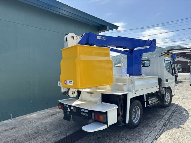 Mitsubishi Fuso Canter 7