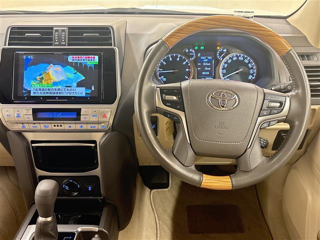 Toyota Land Cruiser Prado 7