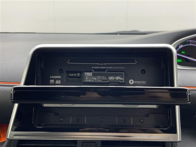 Toyota Sienta 8