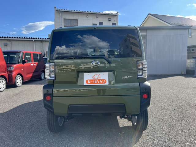 Daihatsu Taft 6