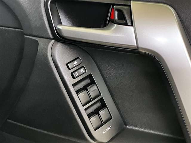 Toyota Land Cruiser Prado 10