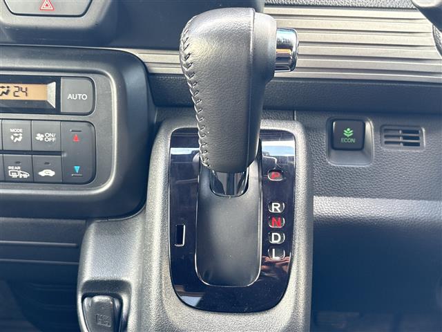 Honda N-VAN 7
