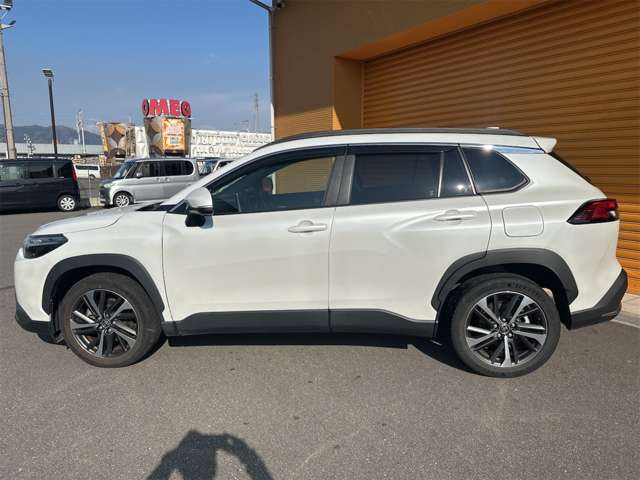 Toyota Corolla Cross 10
