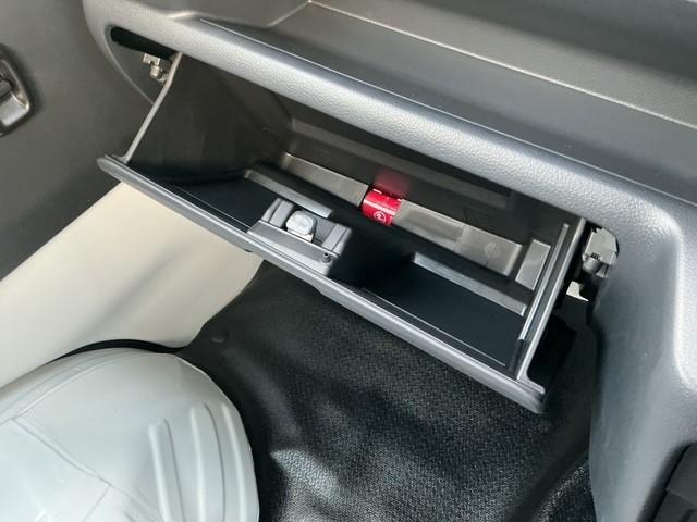 Mazda Scrum Truck 12