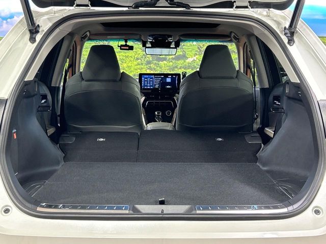 Toyota Harrier 11