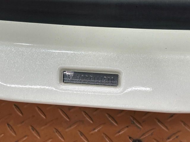 Toyota Harrier 4