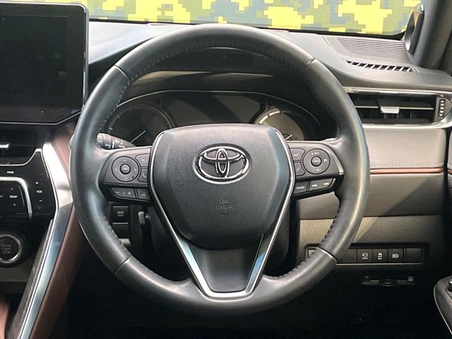 Toyota Harrier 11