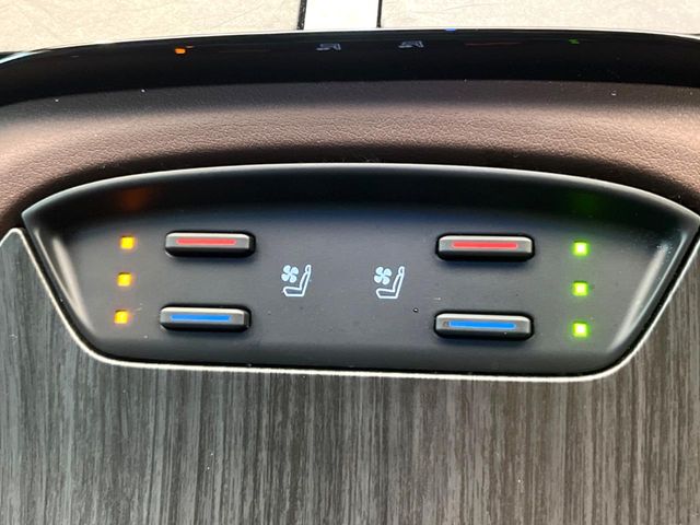 Toyota Harrier 5