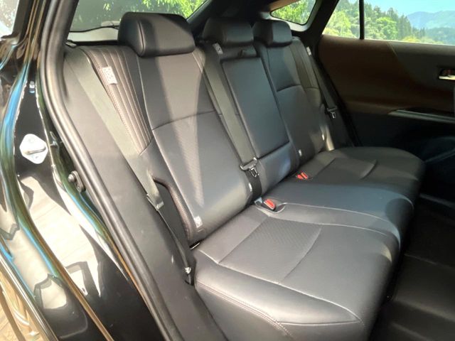 Toyota Harrier 9