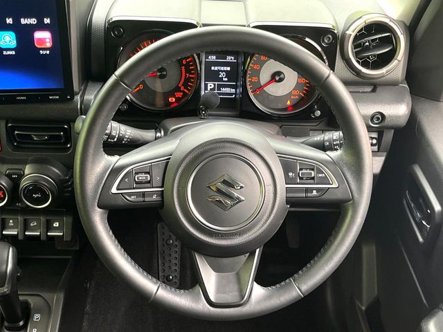 Suzuki Jimny Nomade 11