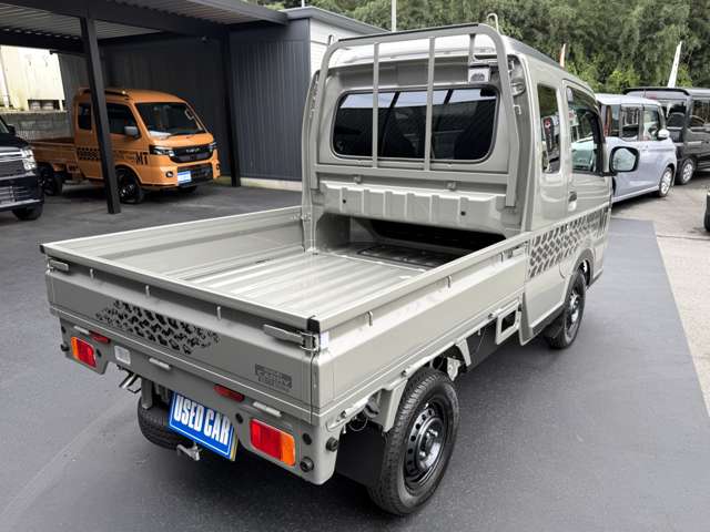 Suzuki Carry 2