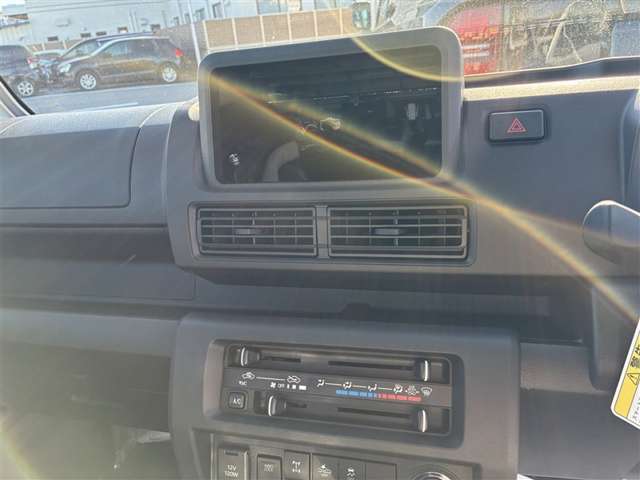 Daihatsu Hijet Truck 9