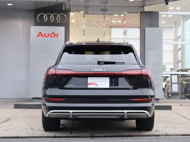 Audi e-tron 6