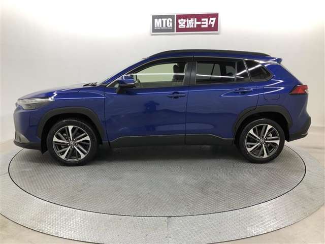 Toyota Corolla Cross 4