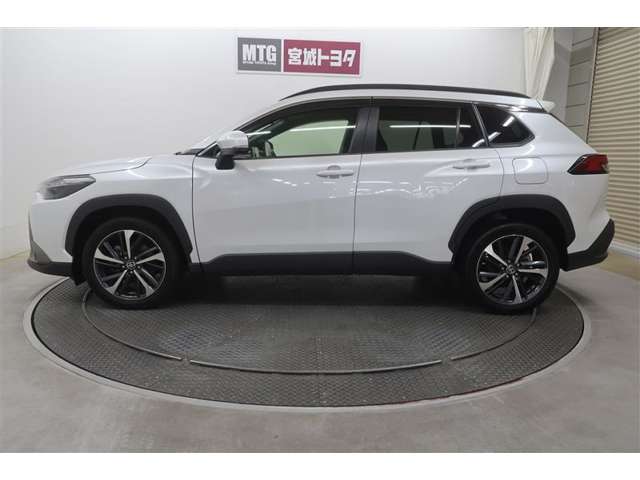 Toyota Corolla Cross 10