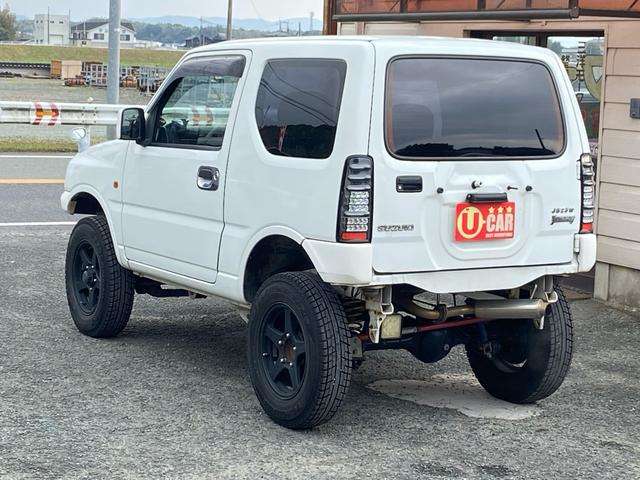 Suzuki Jimny 9