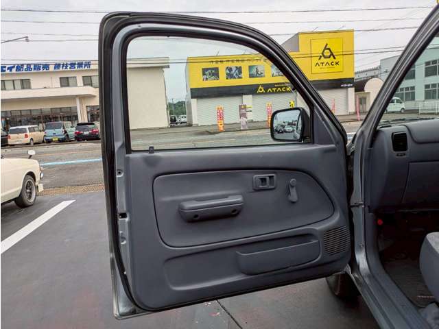 Toyota Hilux 12