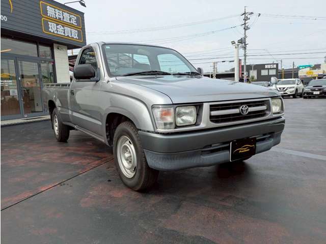 Toyota Hilux 3