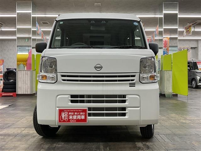 Nissan NV100 Clipper 3