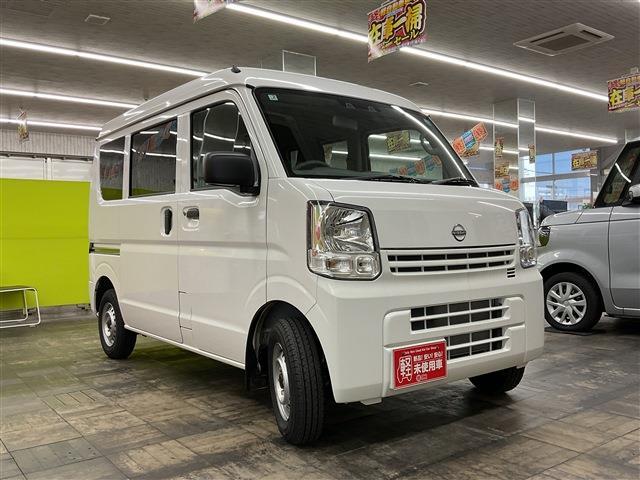 Nissan NV100 Clipper 4
