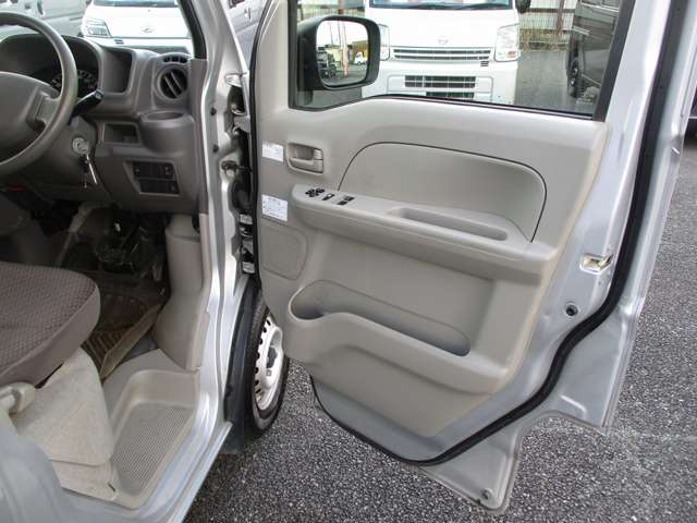 Suzuki Every 12