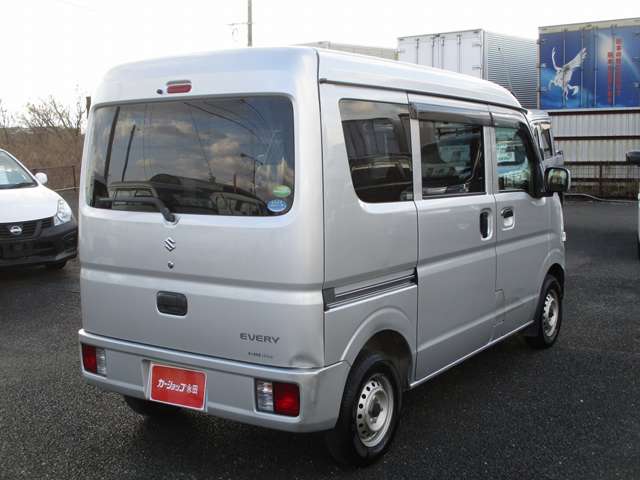 Suzuki Every 2