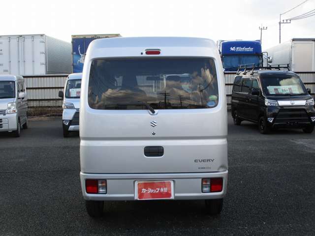 Suzuki Every 8