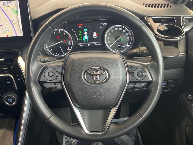 Toyota Harrier 12