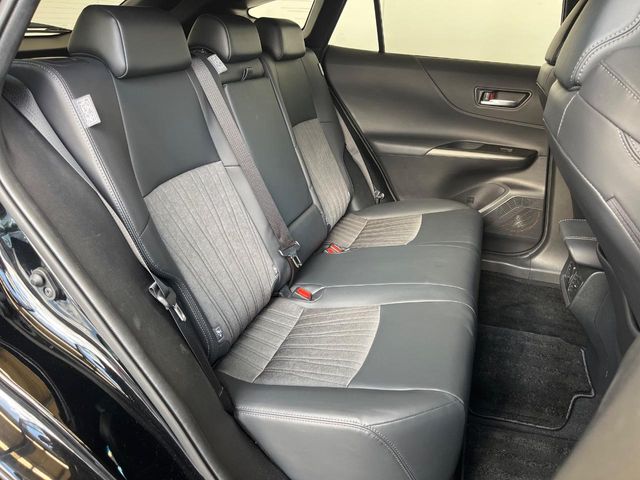 Toyota Harrier 10