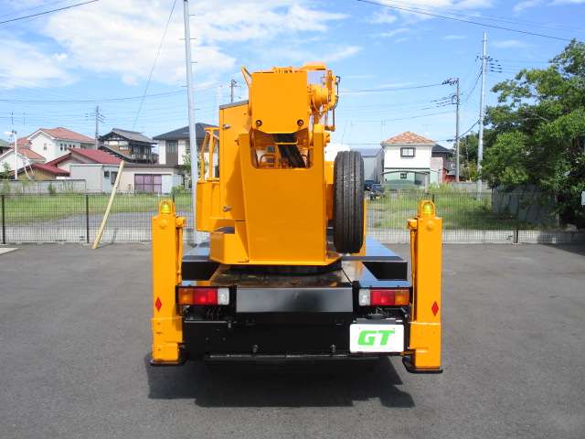 Hino Dutro 11
