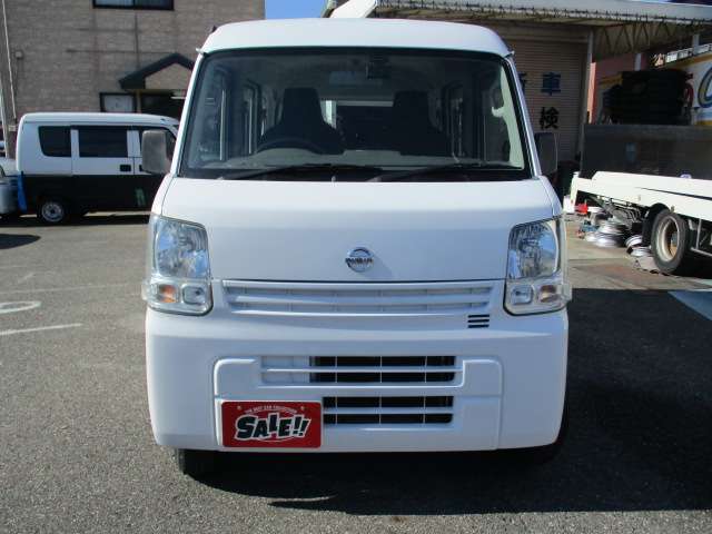 Nissan NV100 Clipper 2