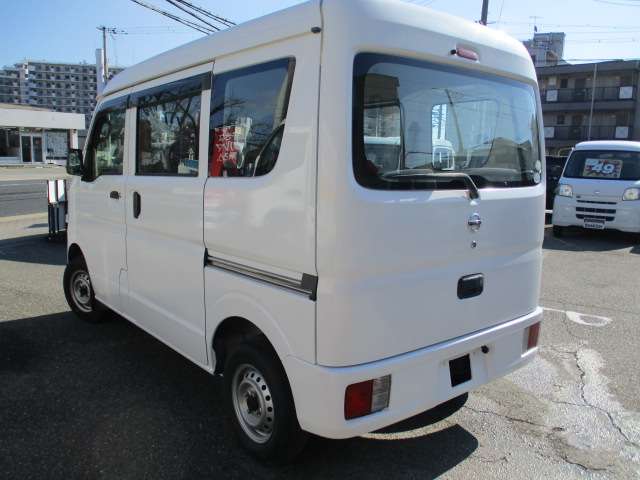Nissan NV100 Clipper 5