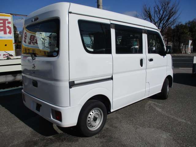 Nissan NV100 Clipper 7