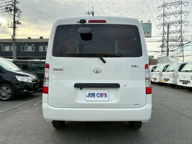 Toyota Town Ace Van 5