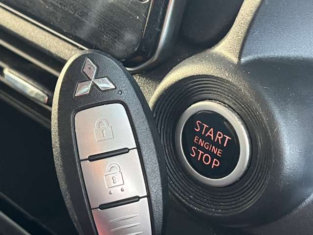 Mitsubishi eK X 9