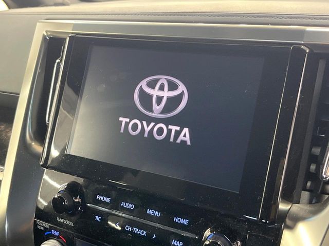 Toyota Vellfire 3
