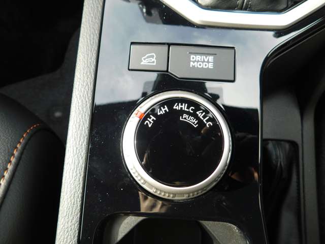 Mitsubishi Triton 11